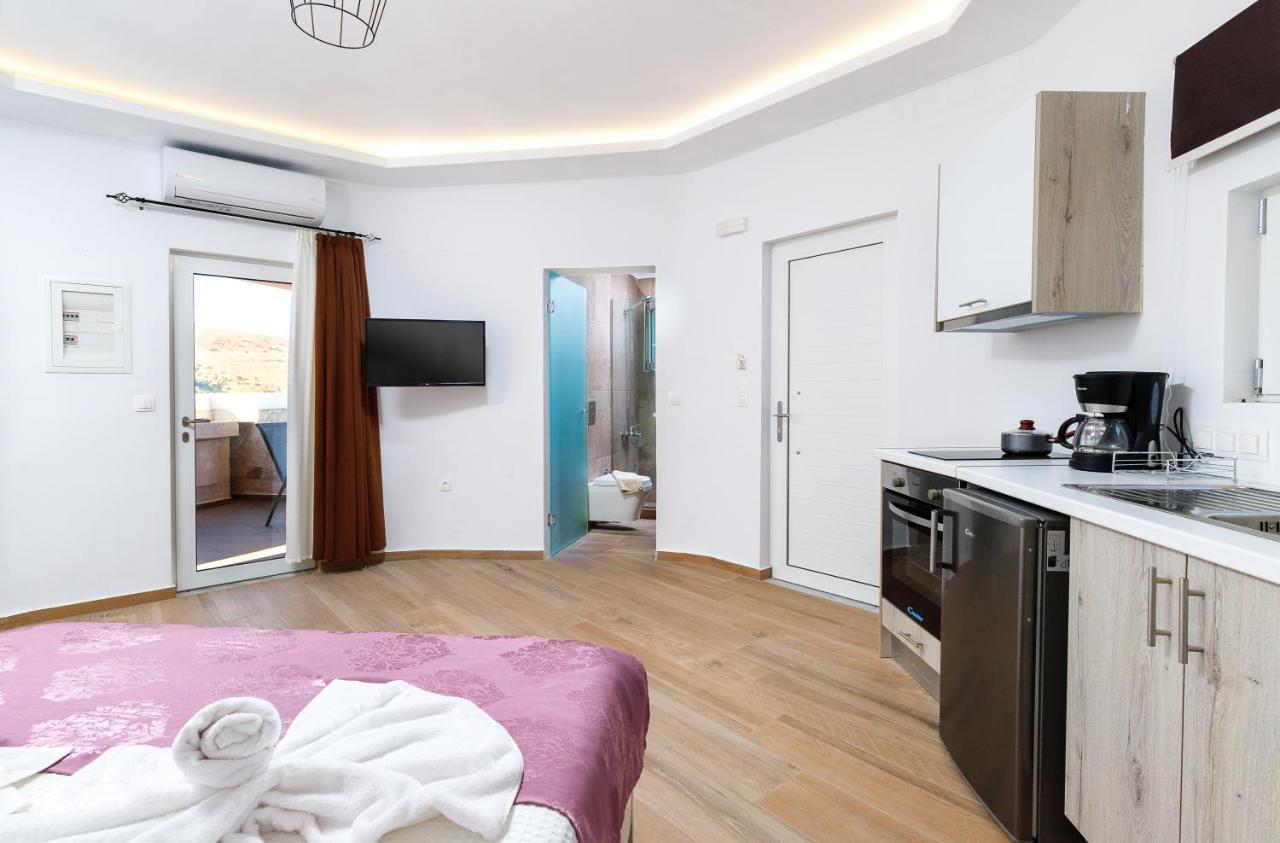 Georgioupoli Studio 2 with a pool&lake views Zewnętrze zdjęcie