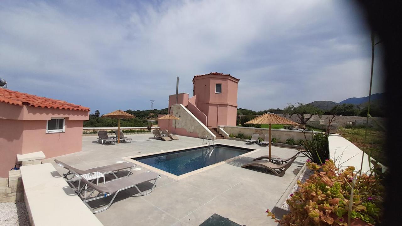 Georgioupoli Studio 2 with a pool&lake views Zewnętrze zdjęcie